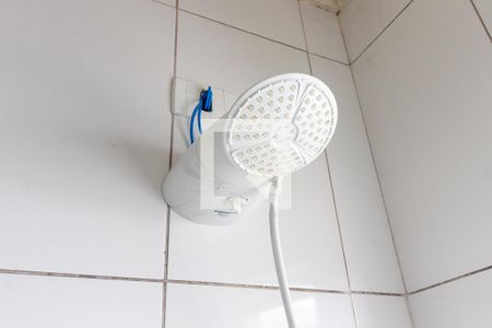 Casa de condomínio para alugar com 64m², 2 quartos e 1 vagaChuveiro