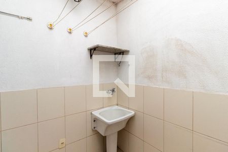 Casa de condomínio para alugar com 64m², 2 quartos e 1 vagaLavanderia