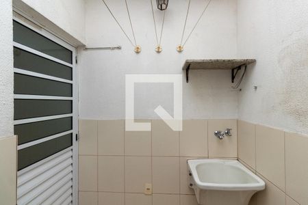 Casa de condomínio para alugar com 64m², 2 quartos e 1 vagaLavanderia