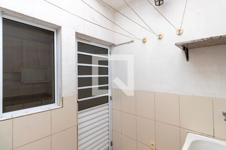 Casa de condomínio para alugar com 64m², 2 quartos e 1 vagaLavanderia