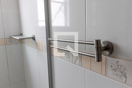 Casa de condomínio para alugar com 64m², 2 quartos e 1 vagaDetalhe do banheiro