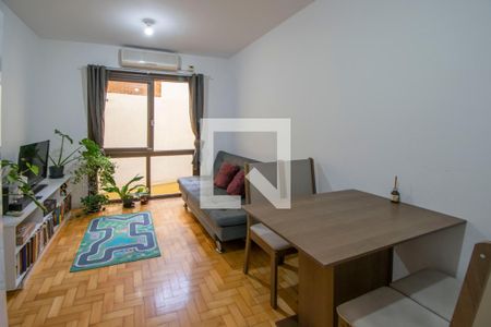 Sala de apartamento à venda com 2 quartos, 64m² em Cidade Baixa, Porto Alegre