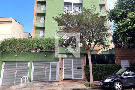 Apartamento à venda com 110m², 3 quartos e 3 vagasFachada