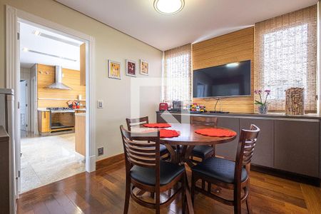 Apartamento à venda com 264m², 4 quartos e 5 vagasSala de Almoço