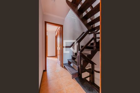 Escada de casa à venda com 2 quartos, 120m² em Aberta dos Morros, Porto Alegre