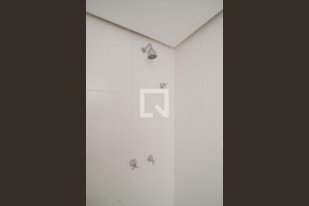 Apartamento à venda com 70m², 2 quartos e 1 vaga Apartamento à venda com 70m², 2 quartos e 1 vagaBanheiro Social