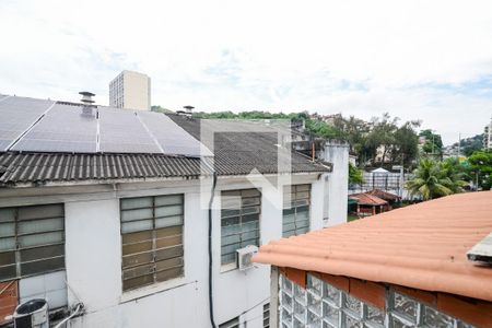 Vista da Sala de apartamento à venda com 2 quartos, 70m² em Grajaú, Rio de Janeiro