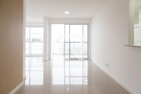 Apartamento para alugar com 103m², 2 quartos e 1 vagaSala