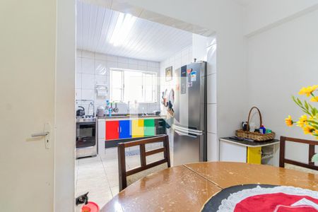 Casa à venda com 156m², 3 quartos e 2 vagas Casa à venda com 156m², 3 quartos e 2 vagasCozinha