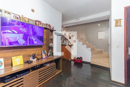 Sala de casa à venda com 3 quartos, 156m² em Cidade Dutra, São Paulo