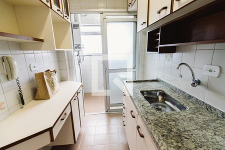 Apartamento para alugar com 47m², 2 quartos e 1 vagaCozinha