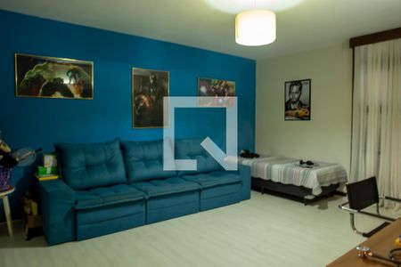 Casa à venda com 648m², 3 quartos e 8 vagasSuíte 3