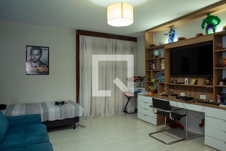 Casa à venda com 648m², 3 quartos e 8 vagasSuíte 3