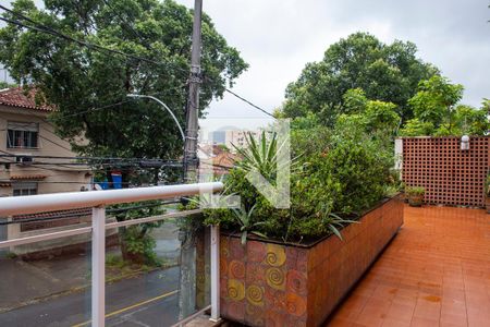 Casa à venda com 648m², 3 quartos e 8 vagasVaranda da Sala