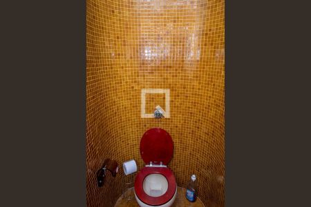 Casa à venda com 648m², 3 quartos e 8 vagasLavabo