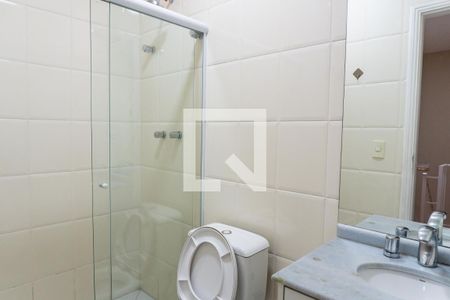 Casa de condomínio à venda com 106m², 3 quartos e 2 vagas Casa de condomínio à venda com 106m², 3 quartos e 2 vagasBanheiro Social