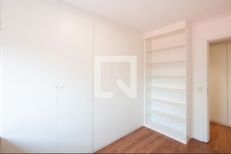 Apartamento para alugar com 266m², 3 quartos e 3 vagas Apartamento para alugar com 266m², 3 quartos e 3 vagasQuarto 1/Escritório