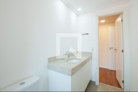 Apartamento para alugar com 266m², 3 quartos e 3 vagas Apartamento para alugar com 266m², 3 quartos e 3 vagasBanheiro da Suíte 2