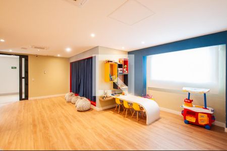 Apartamento para alugar com 266m², 3 quartos e 3 vagas Apartamento para alugar com 266m², 3 quartos e 3 vagasBrinquedoteca