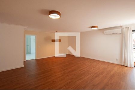 Apartamento para alugar com 266m², 3 quartos e 3 vagas Apartamento para alugar com 266m², 3 quartos e 3 vagasSala