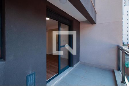 Apartamento para alugar com 266m², 3 quartos e 3 vagas Apartamento para alugar com 266m², 3 quartos e 3 vagasVaranda da Suíte 2