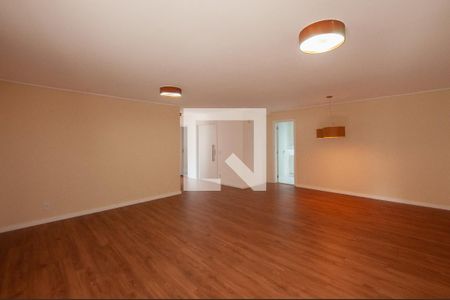 Apartamento para alugar com 266m², 3 quartos e 3 vagas Apartamento para alugar com 266m², 3 quartos e 3 vagasSala