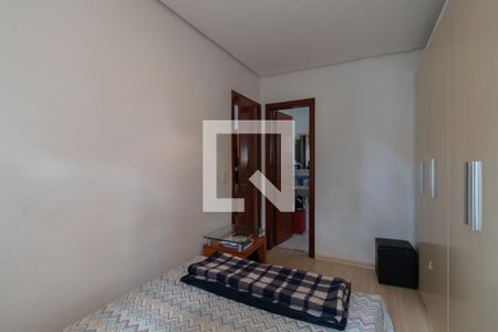 Quarto 1 de casa para alugar com 3 quartos, 102m² em Ipanema, Porto Alegre