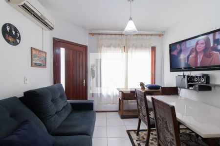Sala de casa para alugar com 3 quartos, 102m² em Ipanema, Porto Alegre