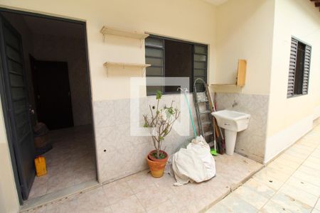 Área de Serviço de casa para alugar com 2 quartos, 80m² em Jardim das Industrias, São José dos Campos
