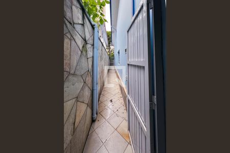 Casa à venda com 342m², 6 quartos e 4 vagasCorredor