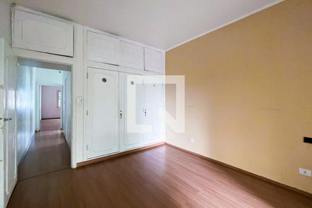 Casa à venda com 342m², 6 quartos e 4 vagasQuarto 1