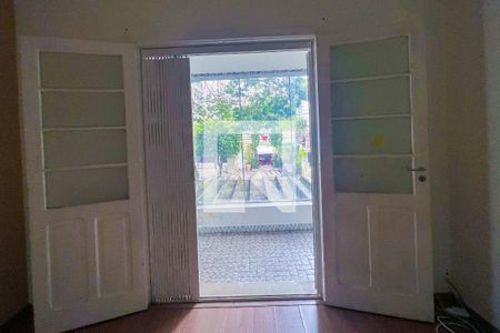 Casa à venda com 342m², 6 quartos e 4 vagasQuarto 1