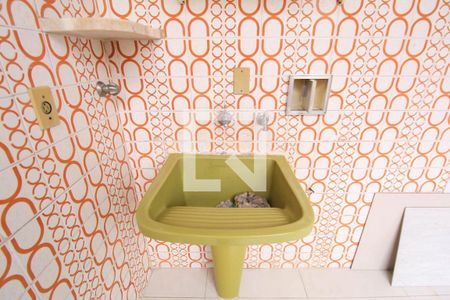 Apartamento à venda com 77m², 2 quartos e 1 vaga Apartamento à venda com 77m², 2 quartos e 1 vagaÁrea de Serviço