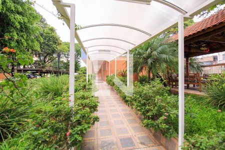 Apartamento à venda com 77m², 2 quartos e 1 vaga Apartamento à venda com 77m², 2 quartos e 1 vagaEntrada