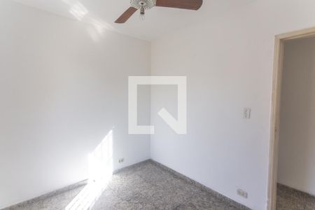 Casa à venda com 229m², 3 quartos e 3 vagasQuarto 2