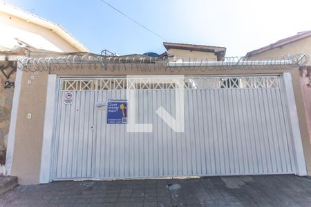 Casa à venda com 229m², 3 quartos e 3 vagasFachada