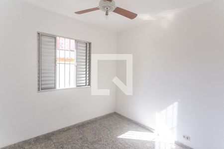 Casa à venda com 229m², 3 quartos e 3 vagasQuarto 2