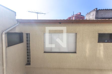 Casa à venda com 229m², 3 quartos e 3 vagasVista quarto 2