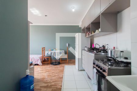 Cozinha e Área de Serviço de apartamento à venda com 2 quartos, 40m² em Parque Esmeralda, São Paulo