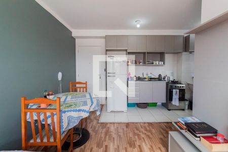 Sala/Cozinha de apartamento à venda com 2 quartos, 40m² em Parque Esmeralda, São Paulo