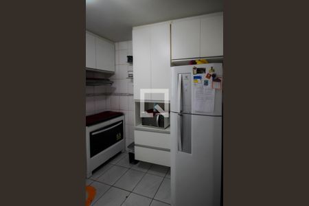 Apartamento à venda com 55m², 3 quartos e 1 vaga Apartamento à venda com 55m², 3 quartos e 1 vagaCozinha e Área de Serviço