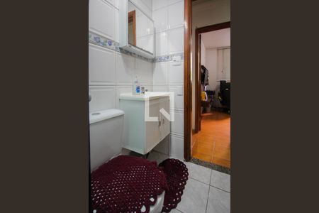 Apartamento à venda com 55m², 3 quartos e 1 vaga Apartamento à venda com 55m², 3 quartos e 1 vagaBanheiro