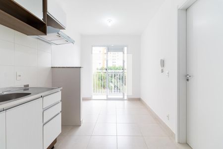 Apartamento para alugar com 37m², 1 quarto e sem vaga Apartamento para alugar com 37m², 1 quarto e sem vagaCozinha e Área de Serviço