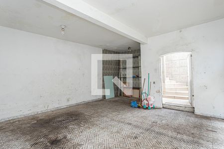 Garagem de casa à venda com 3 quartos, 170m² em Vila Francos, São Paulo