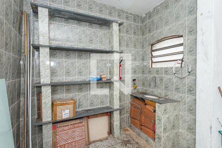Garagem de casa à venda com 3 quartos, 170m² em Vila Francos, São Paulo