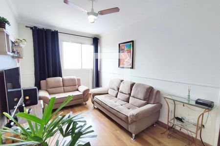 Sala de estar  de apartamento à venda com 2 quartos, 79m² em Vila Pompéia, Campinas