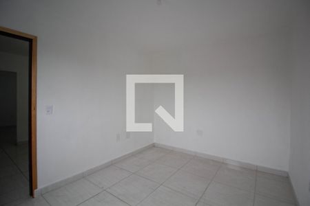 Quarto de casa para alugar com 1 quarto, 60m² em Jardim das Camélias, São Paulo