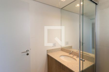 Banheiro de apartamento à venda com 1 quarto, 60m² em Brooklin Paulista, São Paulo