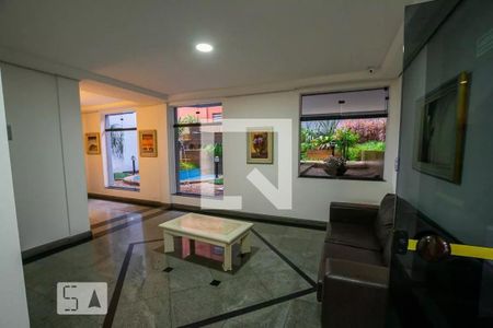 Apartamento para alugar com 81m², 3 quartos e 1 vaga Apartamento para alugar com 81m², 3 quartos e 1 vagaHall de entrada