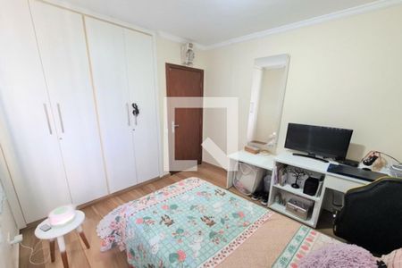 Apartamento à venda com 165m², 3 quartos e 4 vagasQuarto 2